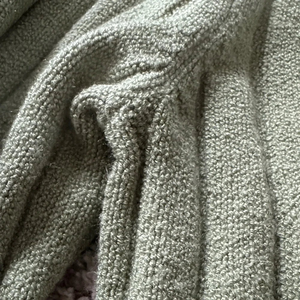 Green Ribbed Turtleneck Sweater - Picture 4 of 4